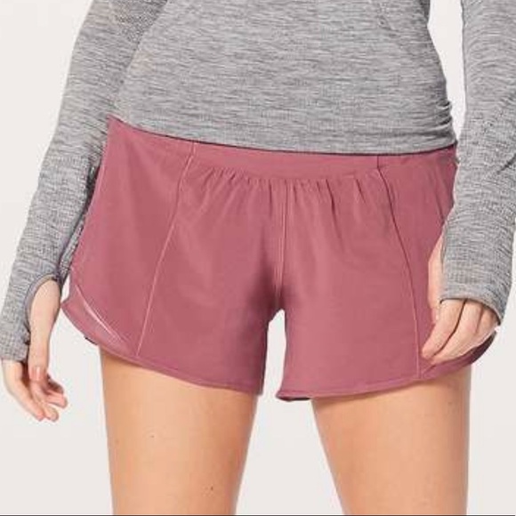 lululemon athletica Pants - LULULEMON HOTTY HOT SHORT II 4” INSEAM